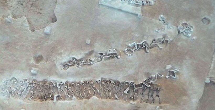 Impressive Mass Graves Point to Ancient Cylonian Coup