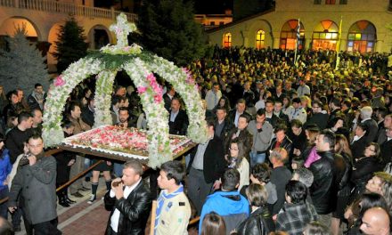 The tradition of the Epitaphios procession