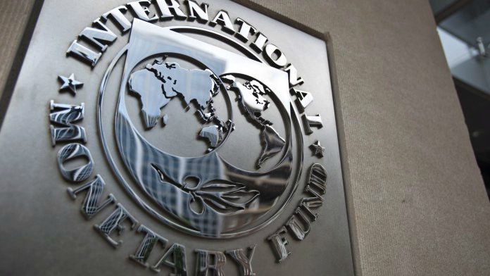 IMF: Growth has finally returned to Greece