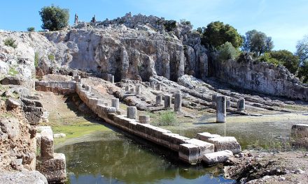 The ancient city of Oeniadae