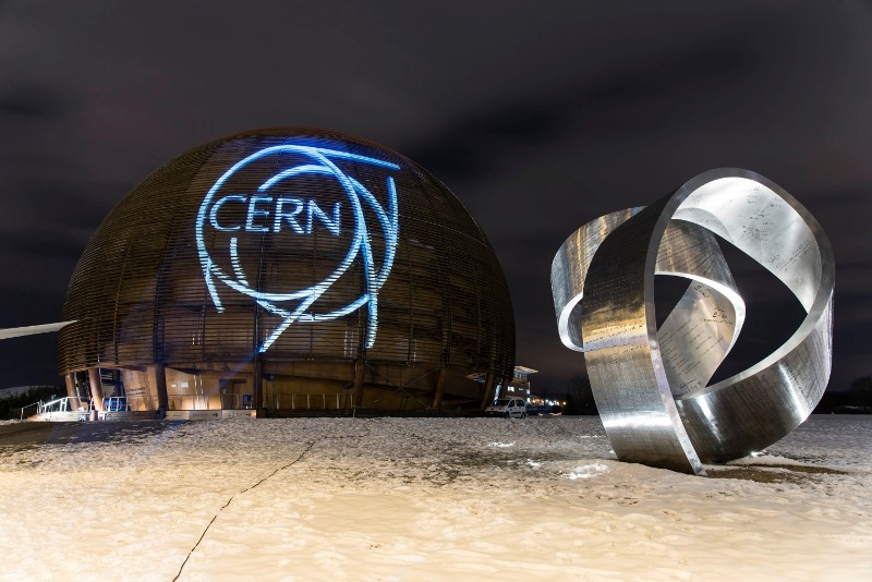 800 CERN