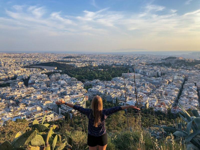 Digital Nomads | Looking for business and pleasure in Greece