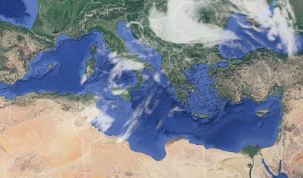 Climate change in the Mediterranean: two Greek research centers measure the air and explore the waters