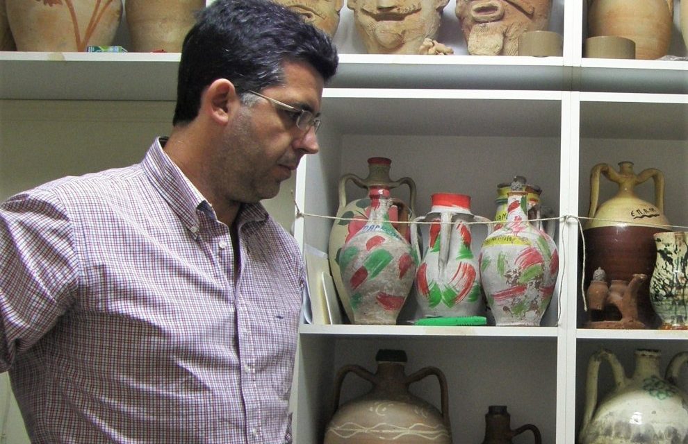 Dinos Kogias on the Ceramics of Kütahya and Pottery as an Indispensable Historical Source