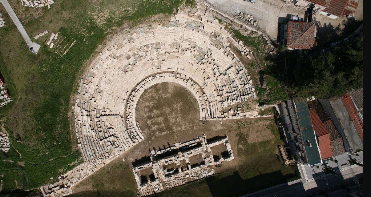 Spectators return to Larissa’s Ancient Theater after centuries