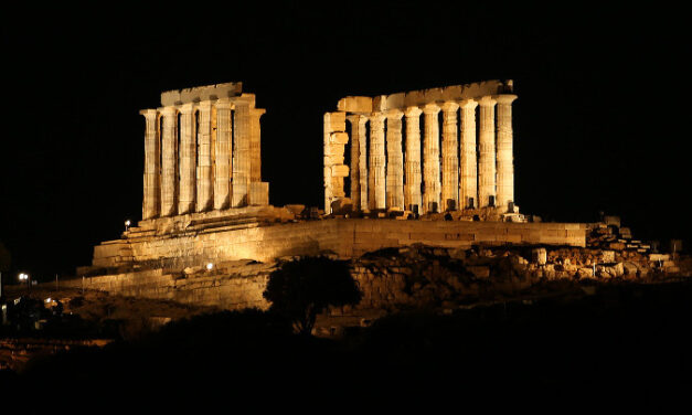 Positive stories: New lighting at the Temple of Poseidon & more