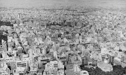 The history of the Athenian “polykatoikía”