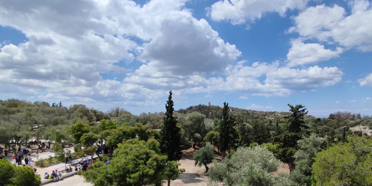 Hidden paths around the Acropolis open up to the public