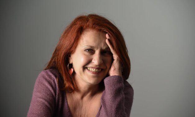 Reading Greece: Katerina Papantoniou οn the Political Potential of Gender in Literature